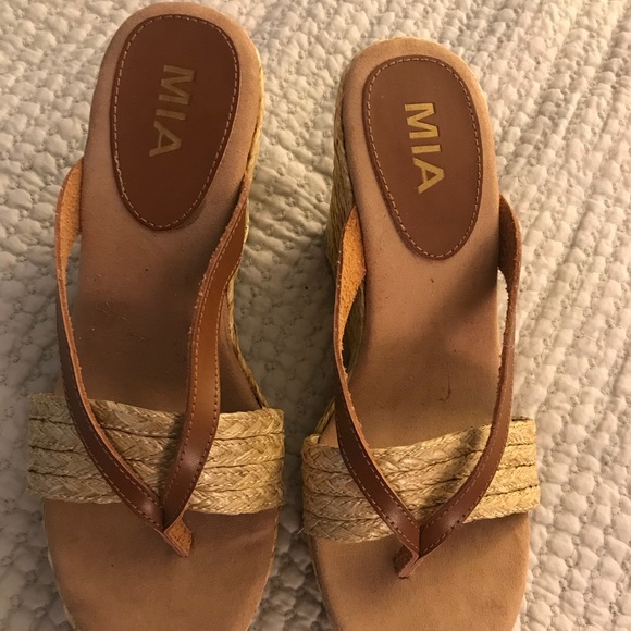 Wedges - Picture 1 of 6